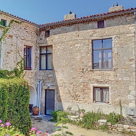 Gites De La Place Du Chateau Salavas Exterior photo